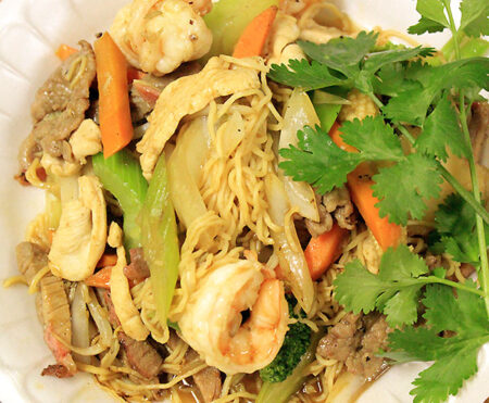 Combo Lomein (Shrimp, Beef, Pork, Chicken).